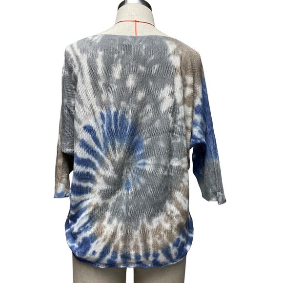 Angela Womens Size M Tie Dye Blue Grey Knit Top - Picture 3 of 4